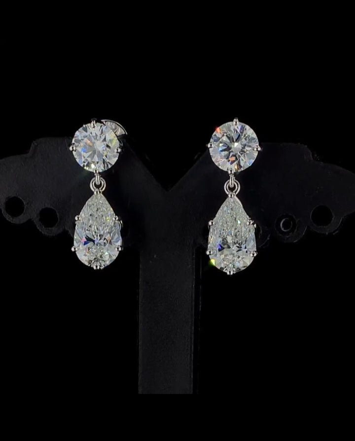 Dangling Drops Diamond Earring