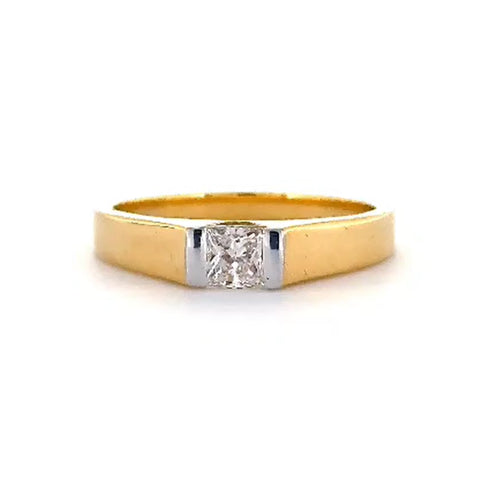 Gent's princess cut ring