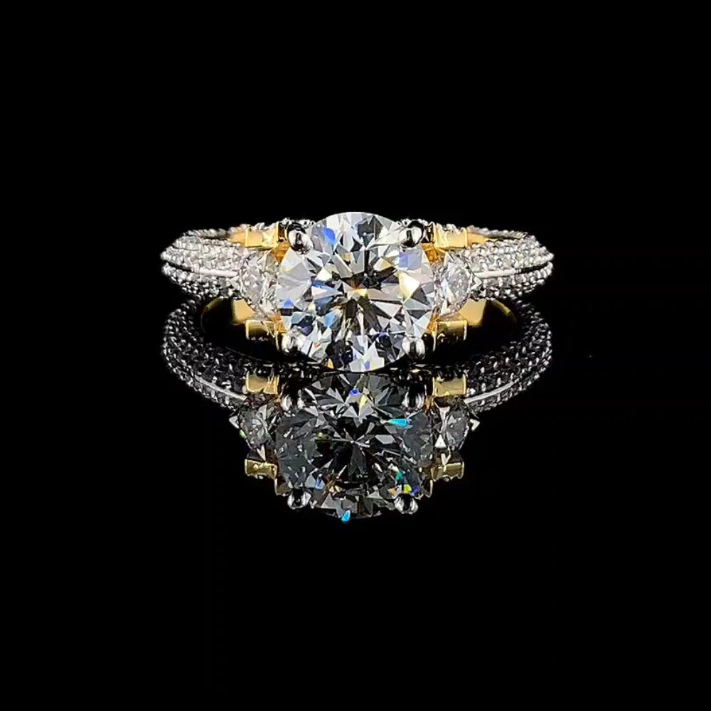 Diamond engagement ring