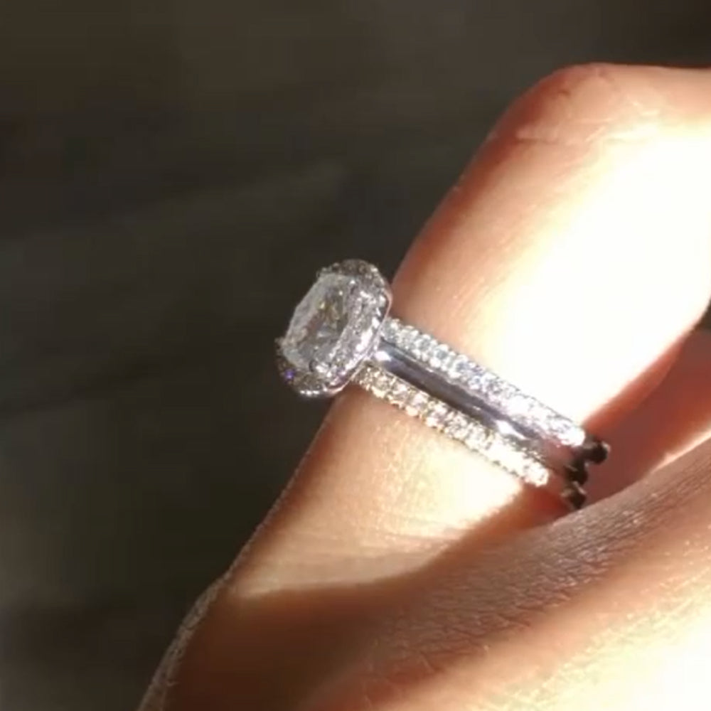 2 ct Solitaire Diamonds Ring, 2.00 ct diamond, colour grade E - view 2 of 4