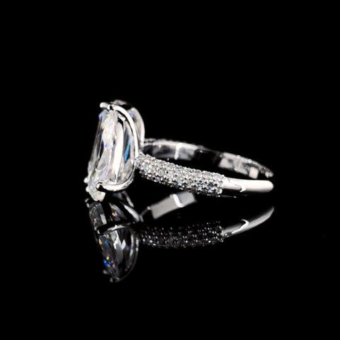 6ct emerald cut diamond ring