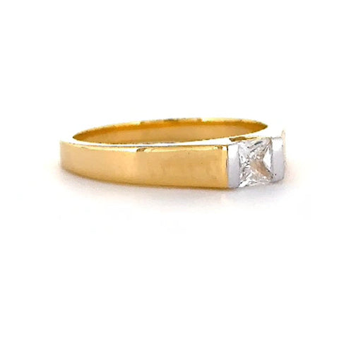 Gent's princess cut ring