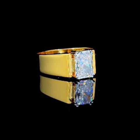 Radiant gents engegment ring