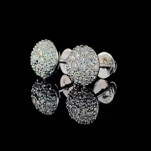 Small Seeling Diamond Studs