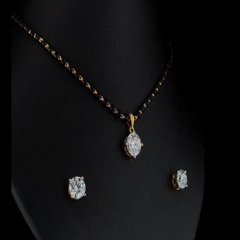 Solitare Pendent Set