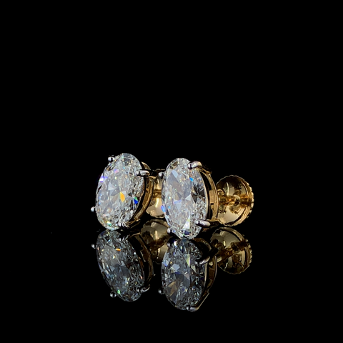 Oval Shape Daimond Earstuds