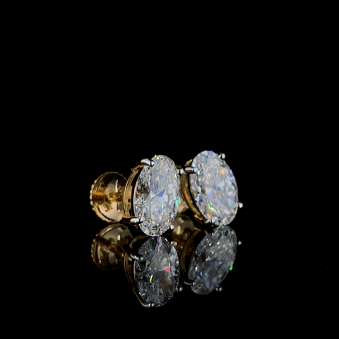 Oval Shape Daimond Earstuds