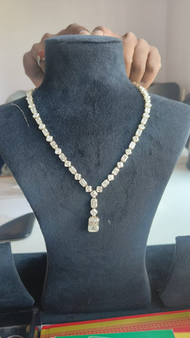 Solitair Diamond Necklace Set
