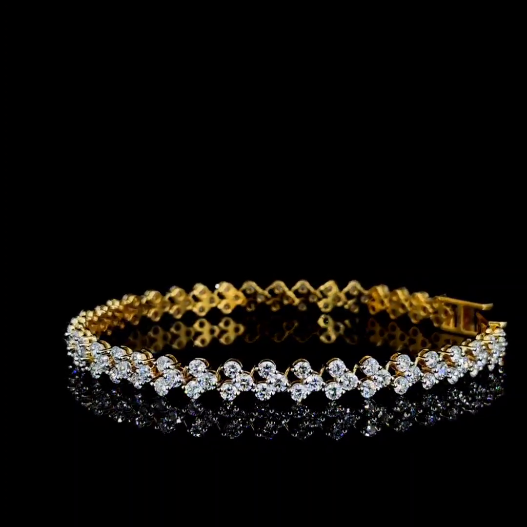 10 pointer tennis bracelet, 7.00 ct lab-grown diamond, colour grade EF - view 2 of 5