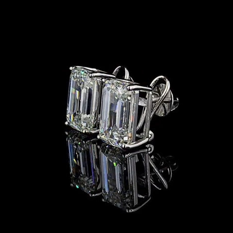 4ct Emrald Cut Solitare Daimond Ear Studs
